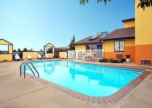 Super 8 By Wyndham 2* Hutchinson